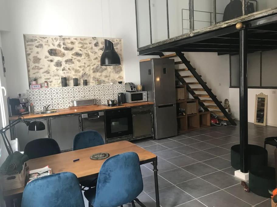 Loft 60 M2 Centre Appartement Sète